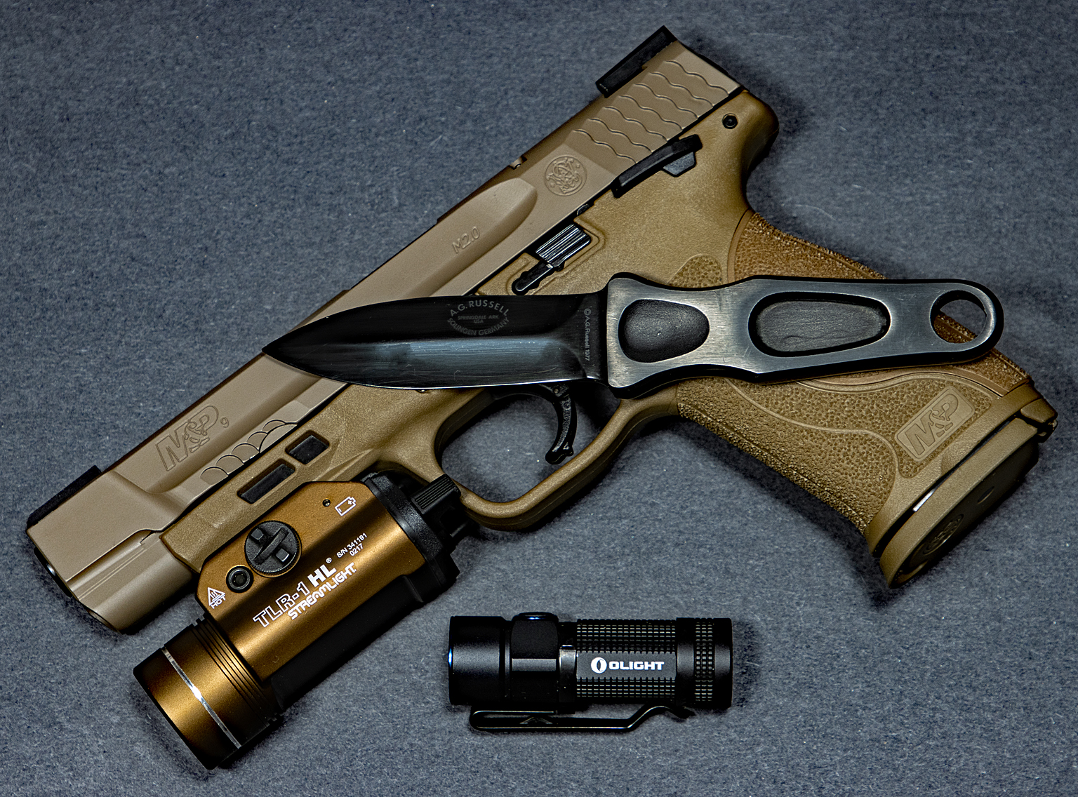 IMG 0882 AG Russell Sting II A